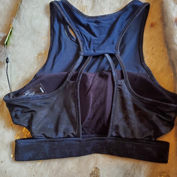Sam Edelman Blue Cloud/Camo Sports Bra NWT - Picture 2 of 3